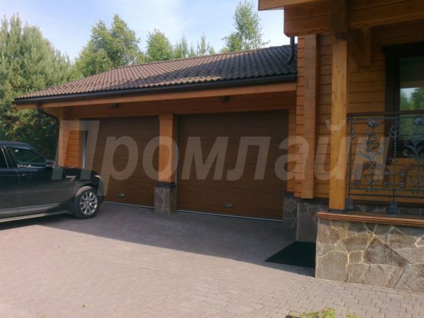 Секционные подъемные ворота Doorhan для гаража