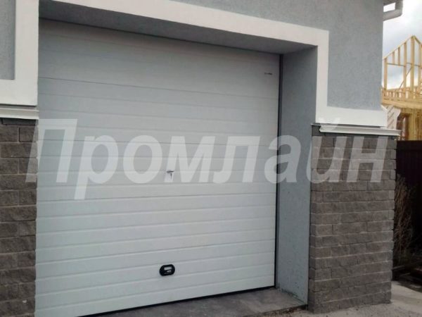 Автоматические гаражные секционные ворота в Нижнем Новгороде