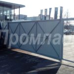 Сдвижные ворота из профнастила