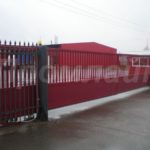 Автоматические сдвижные ворота из сэндвич панелей и решетки