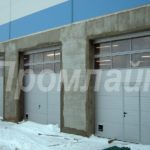 Секционные автоматические ворота с прозрачными панелями